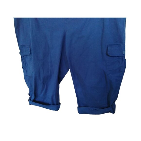 St. Johns Bay Plus Size 20W Blue Cargo Capri Pants With Roll Tab Hem - Picture 4 of 10